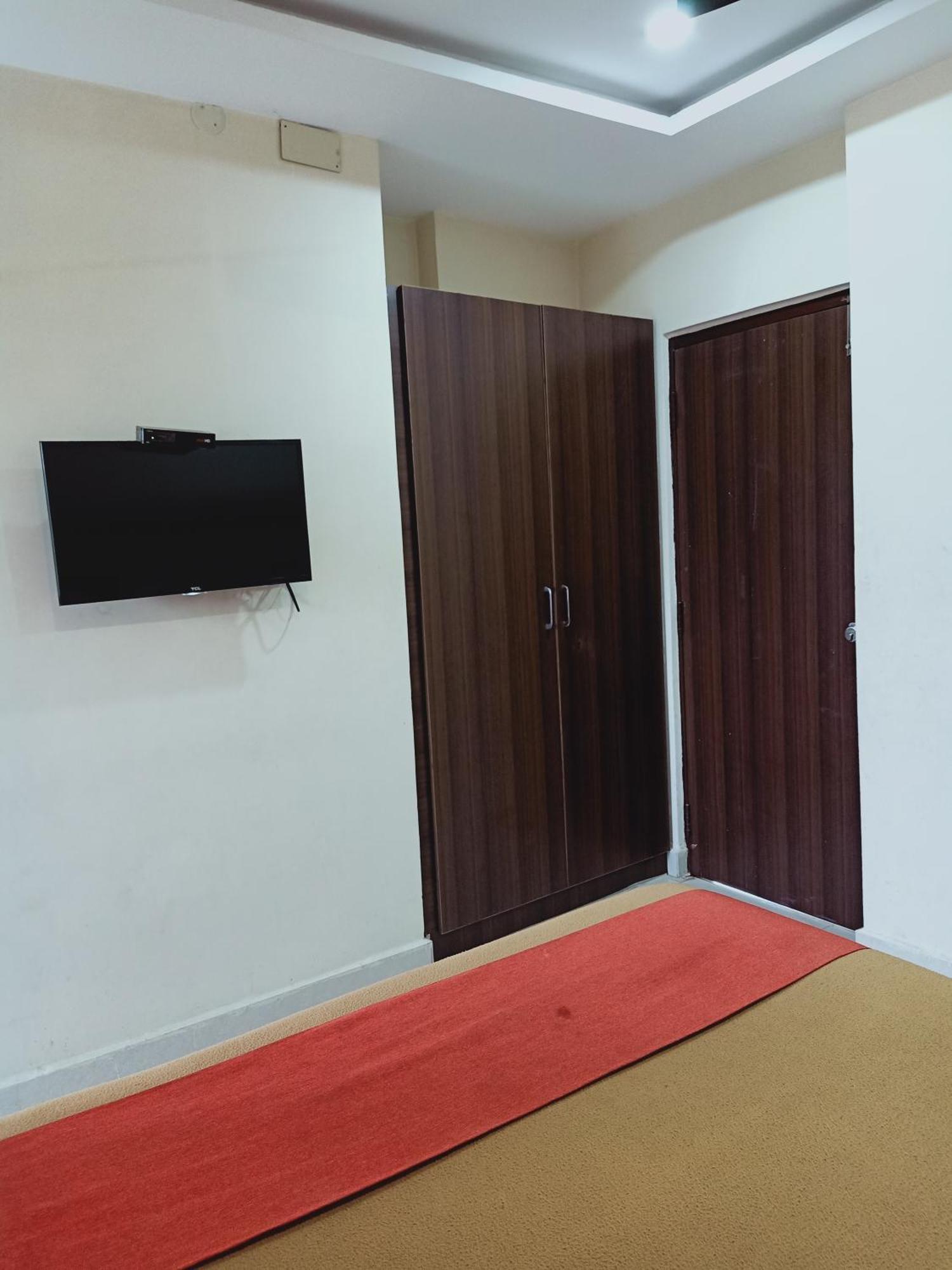 Hotel Neem Tree Hyderabad Airport Shamshabad Exterior foto